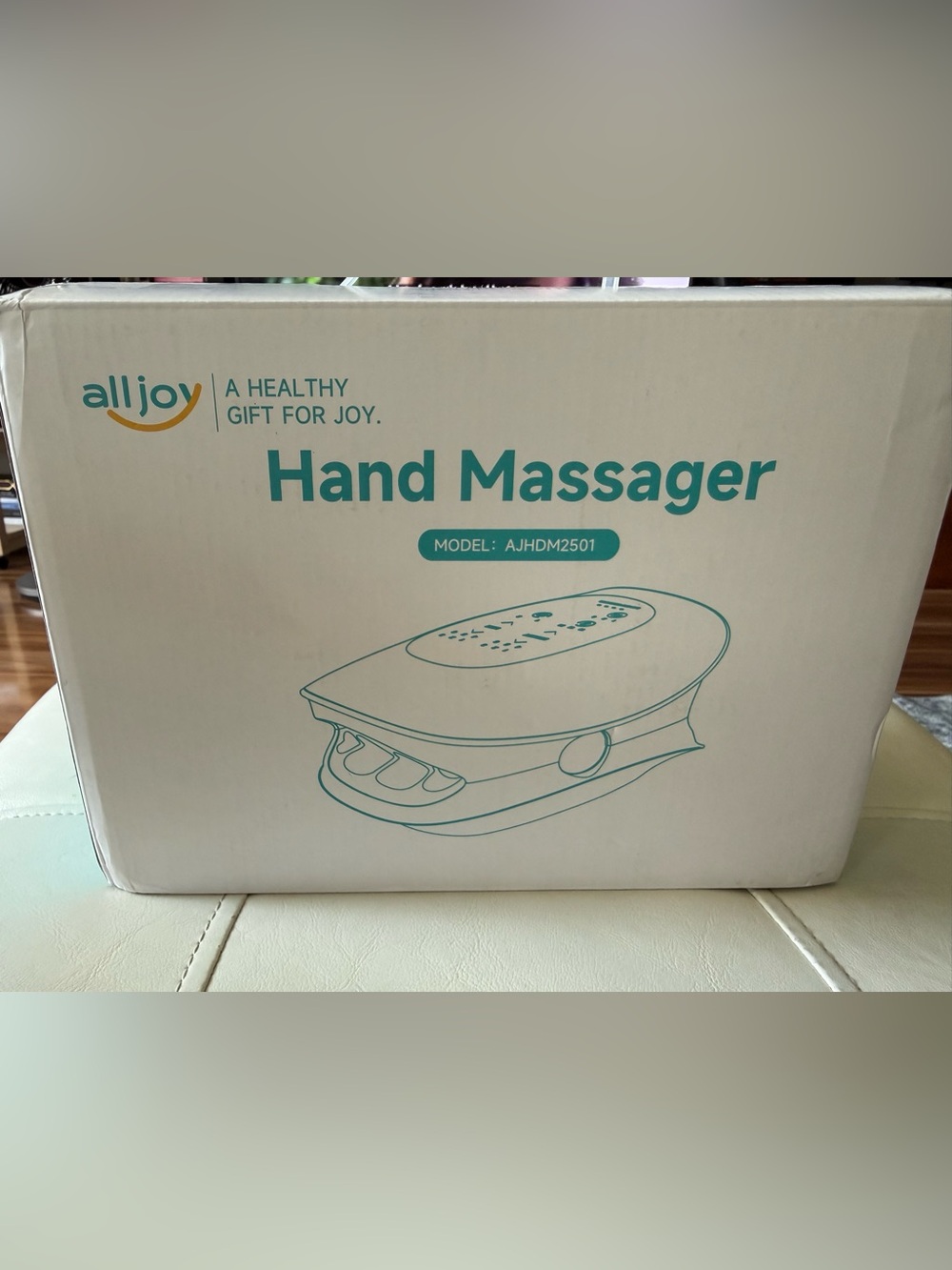 NWT Hand Massager